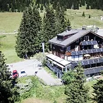 Arlenwald 3*