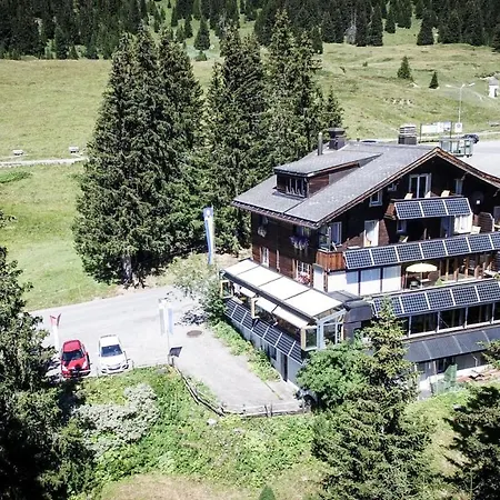 Arlenwald فندق أروسا